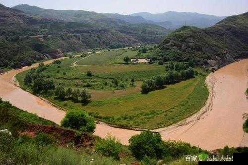 一处桃源千人品两片红唇万客来：世外桃源唇香引客